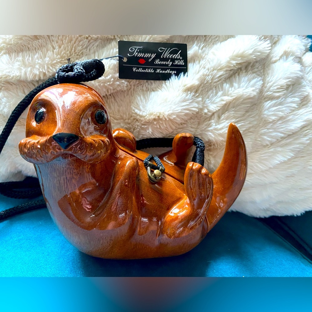 Timmy Woods Otter Bag signed hand carved